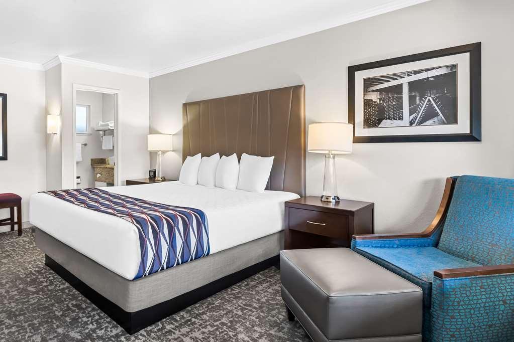 Best Western Garden Inn Santa Rosa Bilik gambar